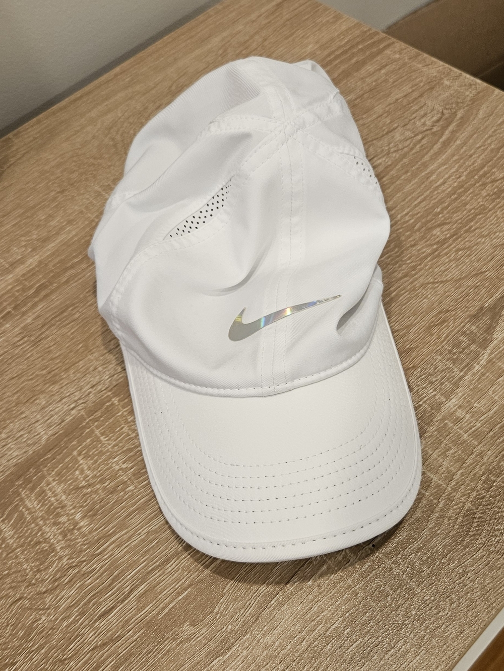 Nike White Dri-FIT Baseball Hat